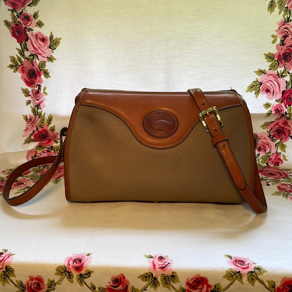 Dooney & Bourke